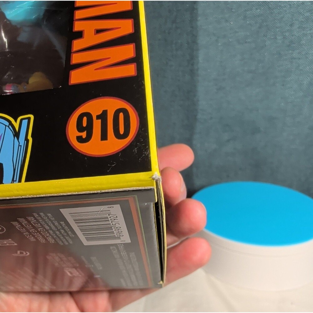 Funko Pop Ant-Man 910 Avengers Endgame Blacklight Target Exclusive PreOwned - Picture 13 of 16